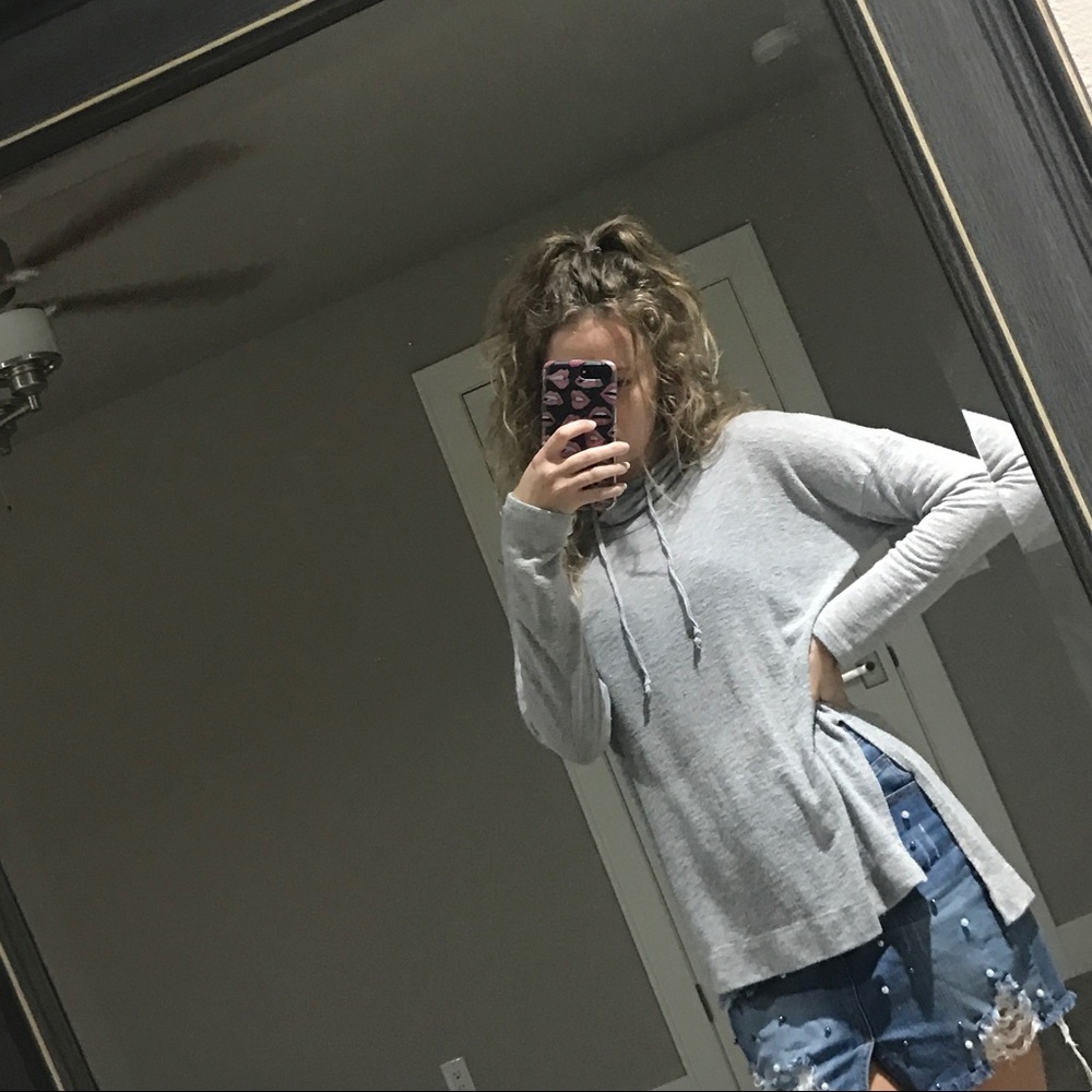Grey hoodie